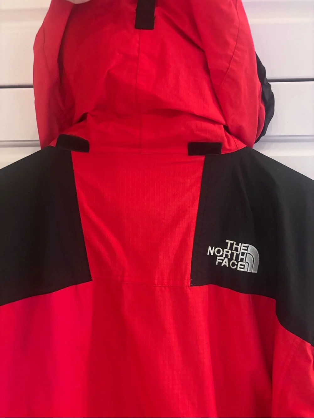 The North Face Red and Black Waterproof Raincoat Gortex Medium Men’s